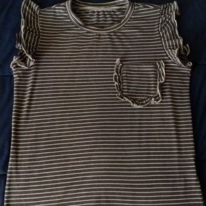 💗5/$25 Women's size small top